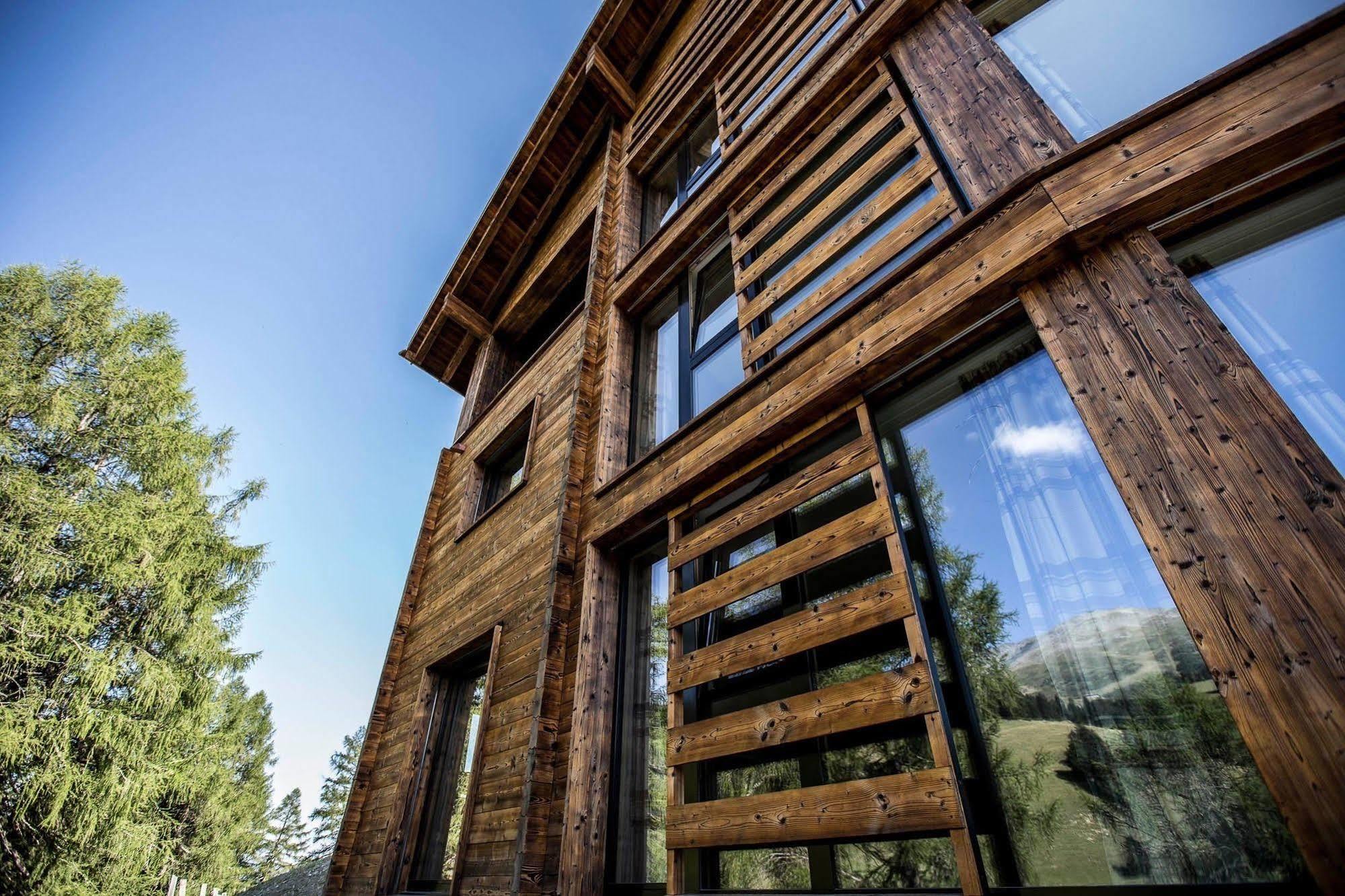 Turrabuel Aparthotel Parpan Exterior photo